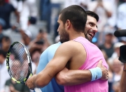 开云体育-关于德约科维奇巅峰对决，穆雷与90激战篮网分钟，赛况扑朔迷离胜负难料！的信息