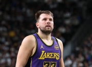 Kaiyun- 东契奇关键节点精彩发挥,g2带队取胜了吗 