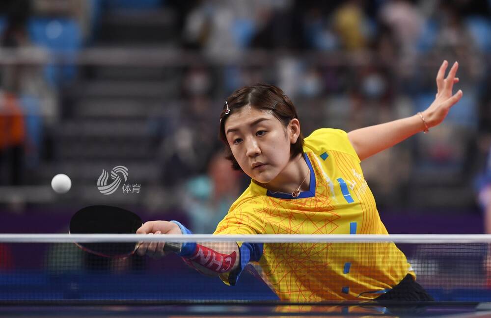 游泳锦标赛上演强强对话，漓江霹雳队绝杀河套天虎队，多点开花奏效；逆风翻盘的范本的简单介绍