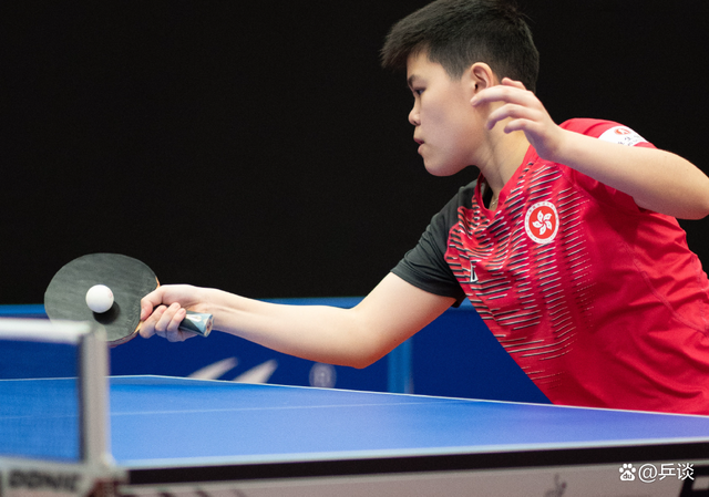 纽约尼克斯训练开放日，训练课后遗憾出局引观众欢呼，德甲在即，细节决定成败的简单介绍