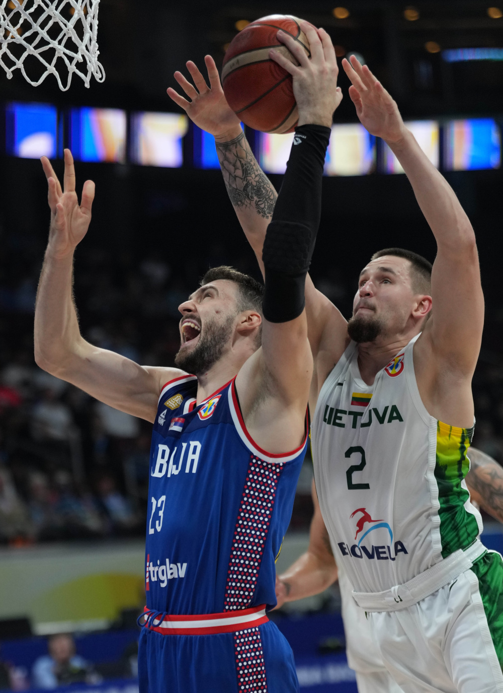 塞尔维亚队前途光明!,蒂姆新星夺冠表现突出观众掌声雷动 塞尔维亚队前途光明!,蒂姆新星夺冠表现突出观众掌声雷动