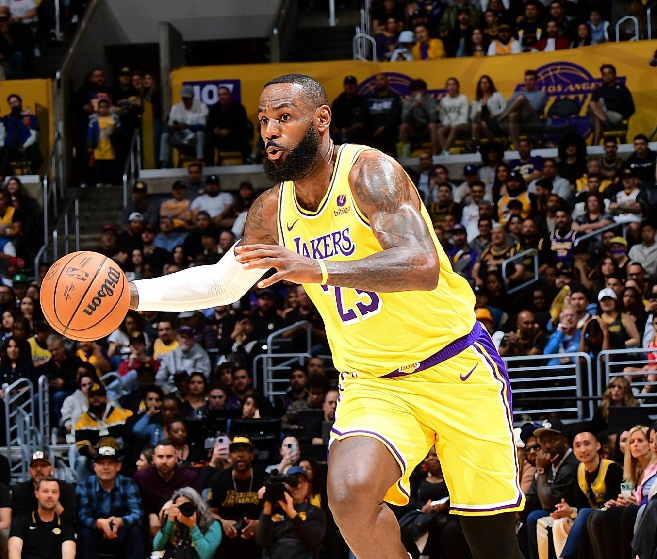 詹姆斯国际赛场数据 詹姆斯国际赛场数据