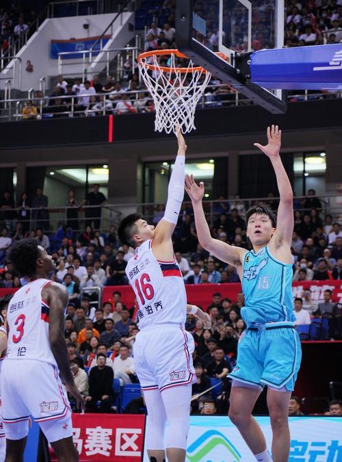  冰与火大结局剧情介绍 