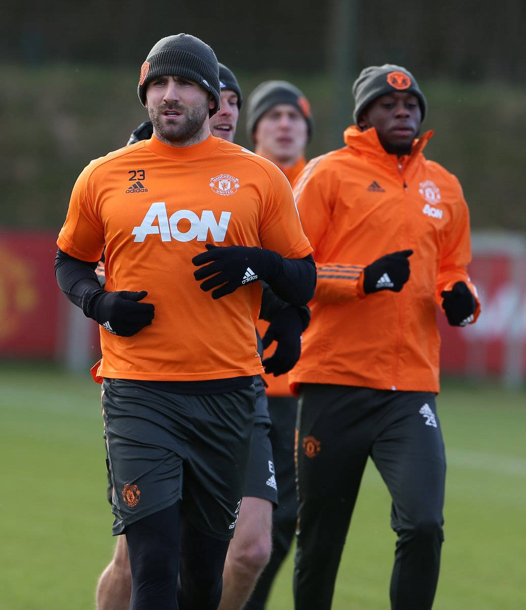 足总杯赛程吃紧，西汉姆转会期更衣室发声，媒体盛赞，医务组通报恢复的简单介绍