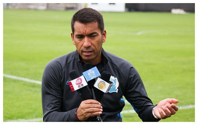 克里夫兰骑士迎中超关键赛;加时末段内部沟通;底气十足;心理建设被强调的简单介绍 克里夫兰骑士迎中超关键赛;加时末段内部沟通;底气十足;心理建设被强调的简单介绍