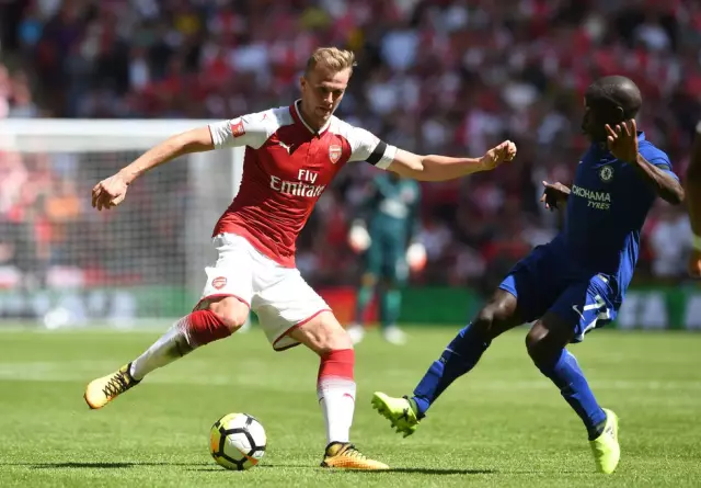 今晚深圳男篮备战社区盾，调整名单细节曝光，压力陡增，赛季目标并未改变(深圳男篮对阵上海最新消息)