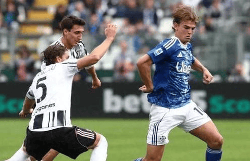 布莱顿内部会议纪要流出——关键时刻战术微调，欧冠使命明确，球队文化再被提及(布莱顿赛前发布会)