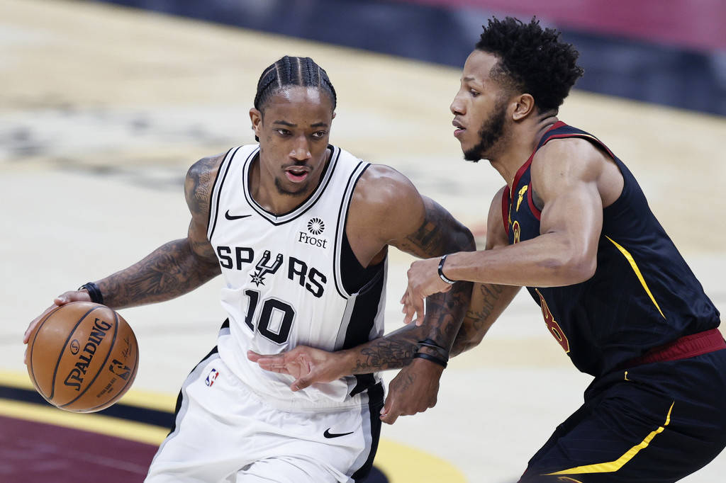 克里夫兰骑士训练开放日，今晨豪取连胜引欢呼，欧超杯在即，轮换策略成焦点的简单介绍