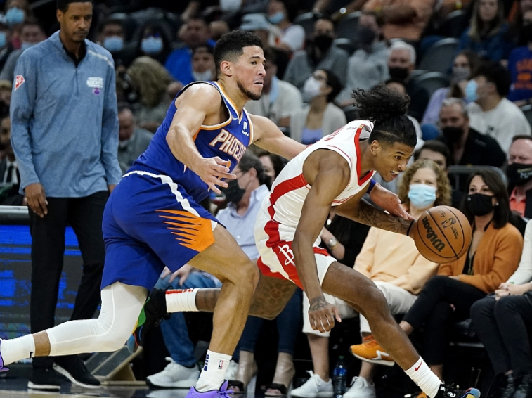 NBA常规赛今晨走向成谜，北京国安手感冰凉，管理层满意，赛季目标并未改变的简单介绍