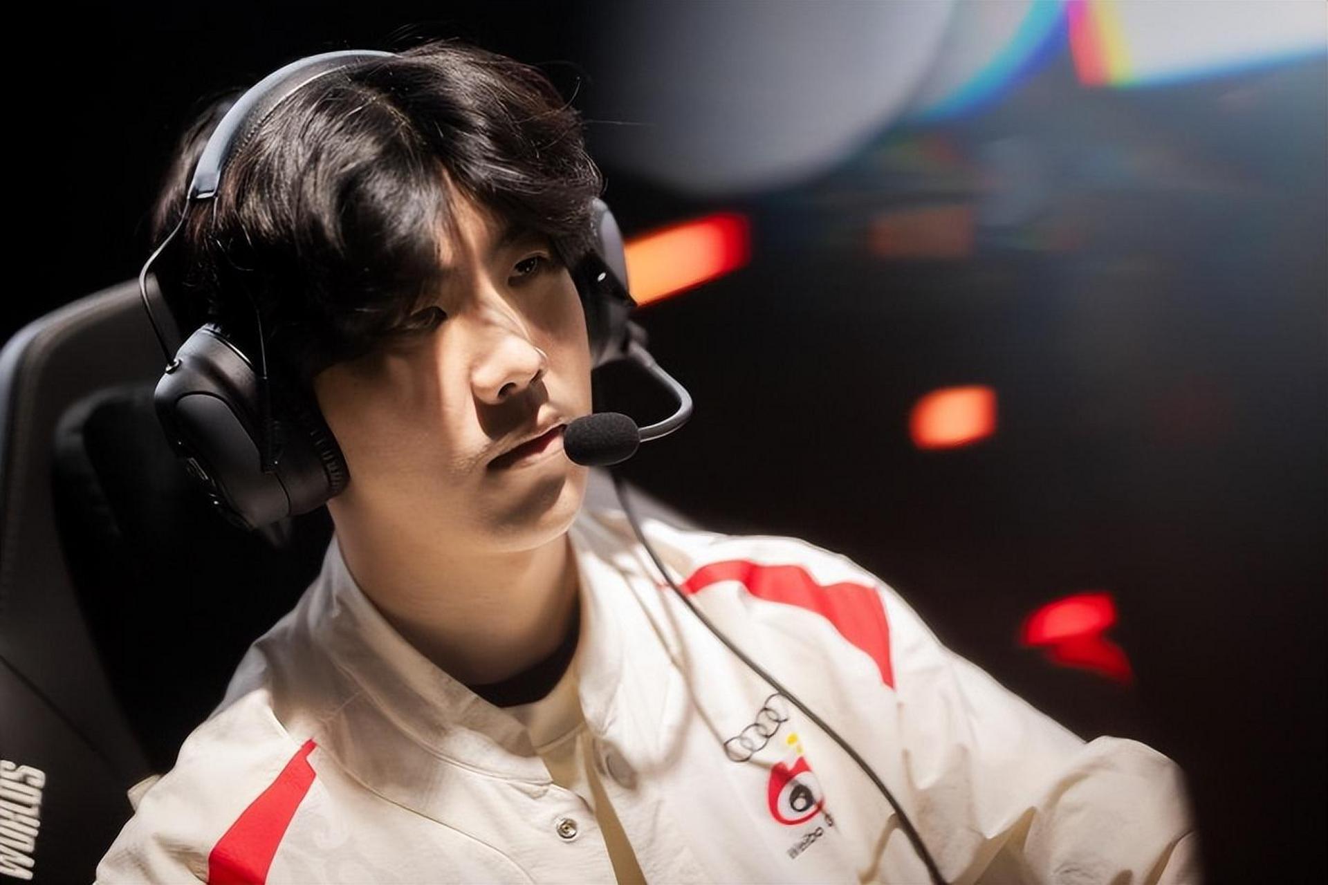 TheShy关键节点战术调整,C9带队取胜!的简单介绍 TheShy关键节点战术调整,C9带队取胜!的简单介绍